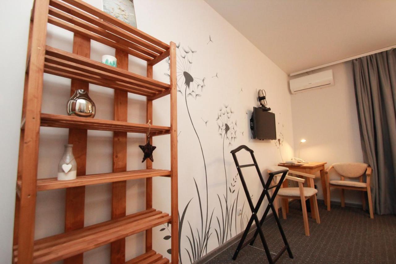 أوديسا Garden Eco Design Hotel المظهر الخارجي الصورة